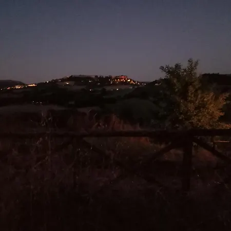 Claudi Bed and Breakfast *